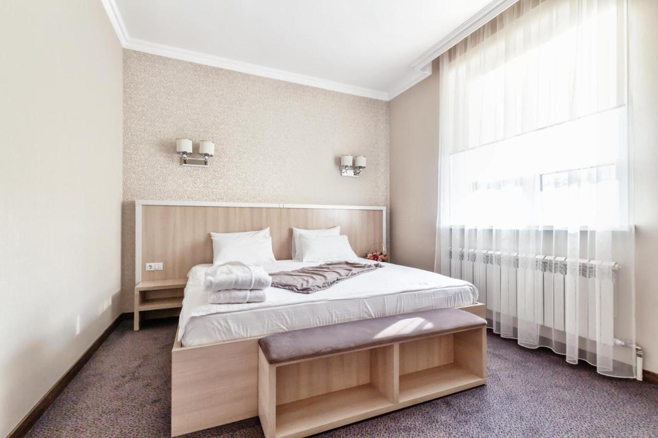 Aykun Hotel By Ag Hotels Group 阿斯坦纳 外观 照片